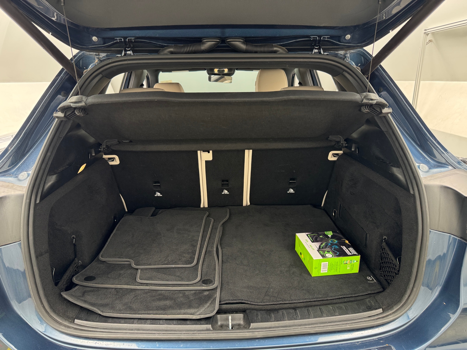 Thumbnail: 2021 Mercedes-Benz GLA - 6