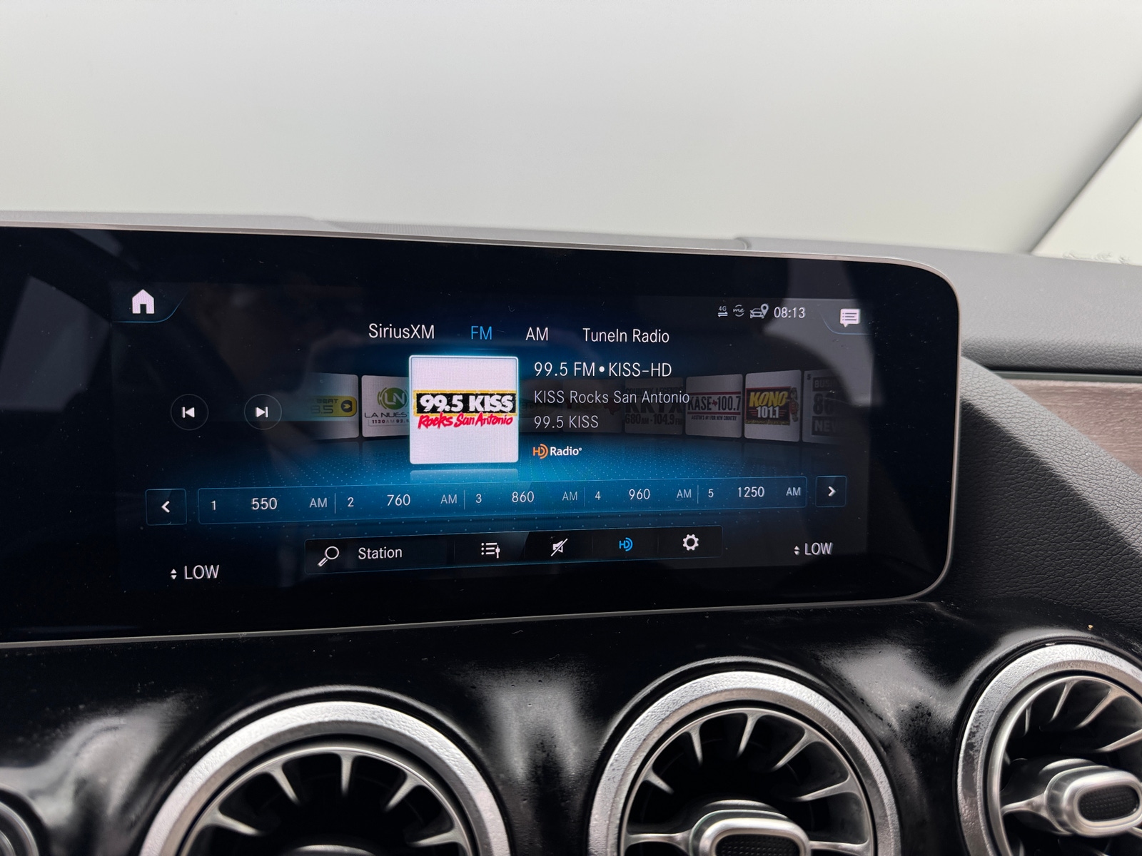 Thumbnail: 2021 Mercedes-Benz GLA - 3