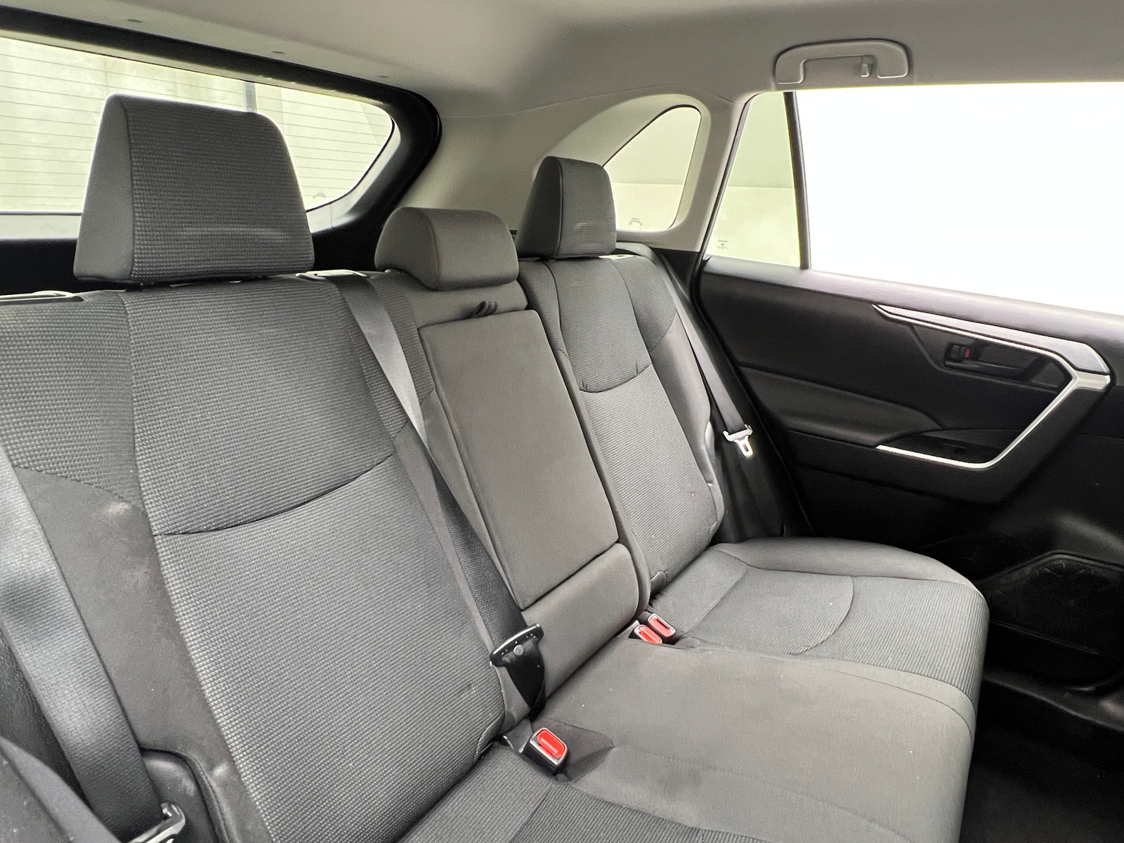 Thumbnail: 2021 Toyota RAV4 - 6