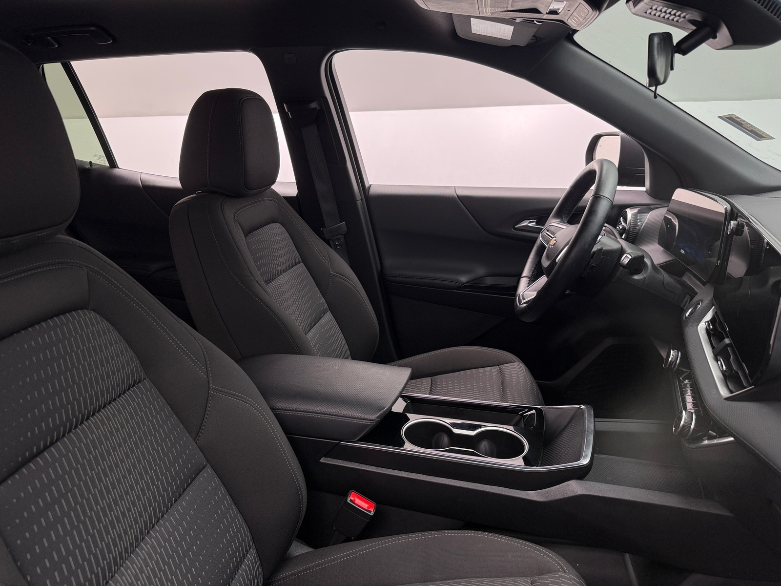 Thumbnail: 2025 Chevrolet Equinox - 2