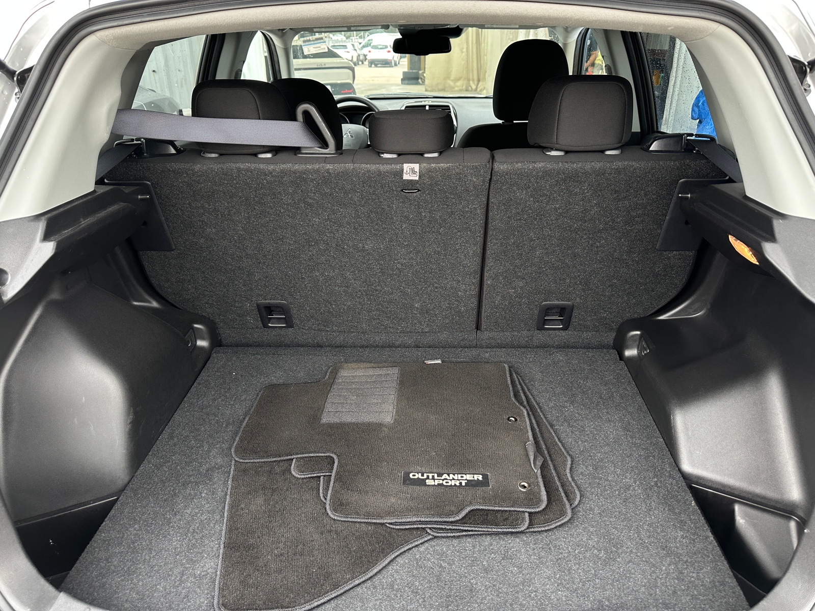 Thumbnail: 2024 Mitsubishi Outlander Sport - 7