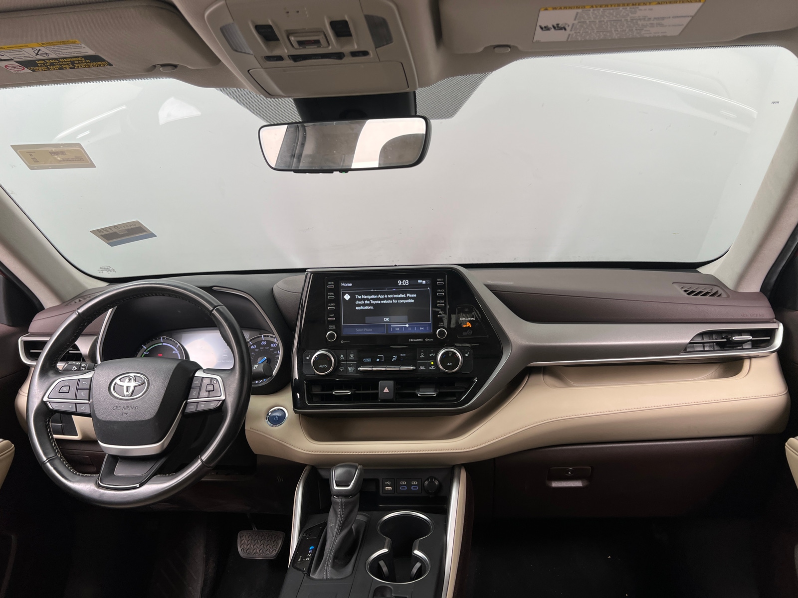 Thumbnail: 2022 Toyota Highlander - 2