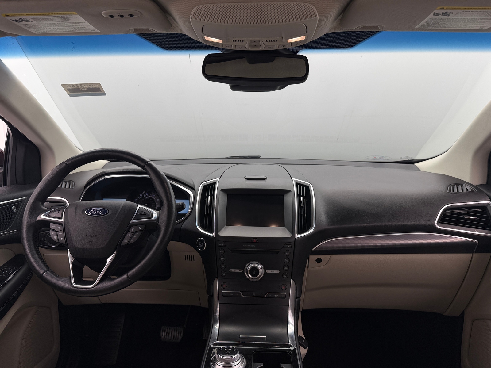 Thumbnail: 2019 Ford Edge - 2