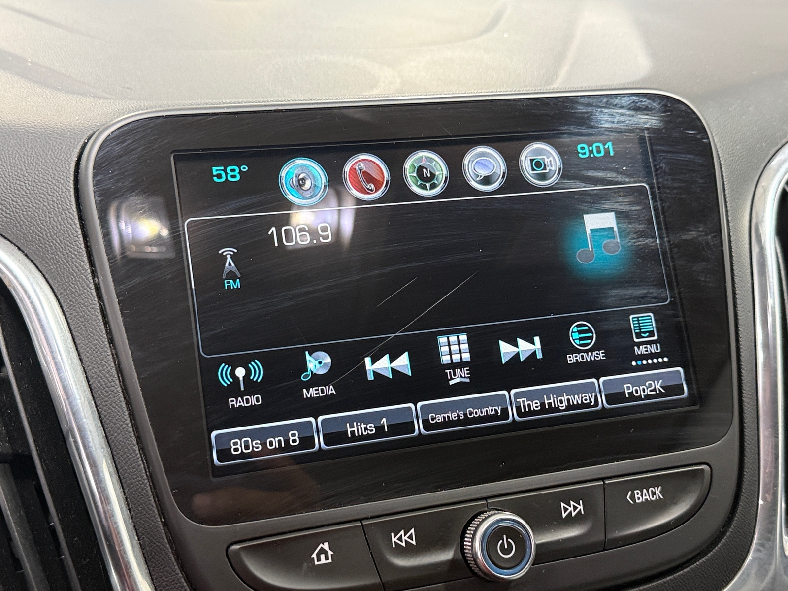 Thumbnail: 2018 Chevrolet Equinox - 3