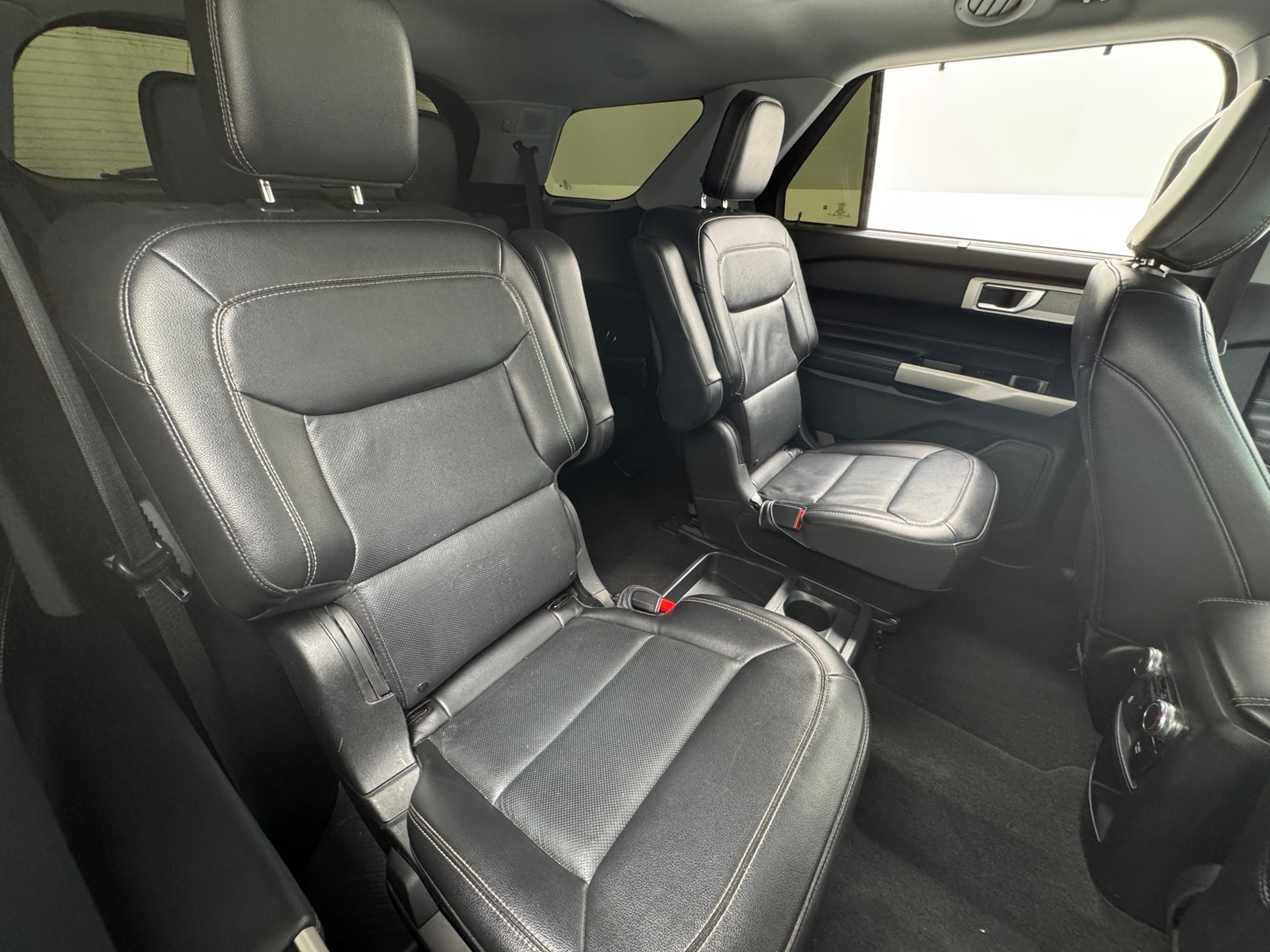 Thumbnail: 2021 Ford Explorer - 5