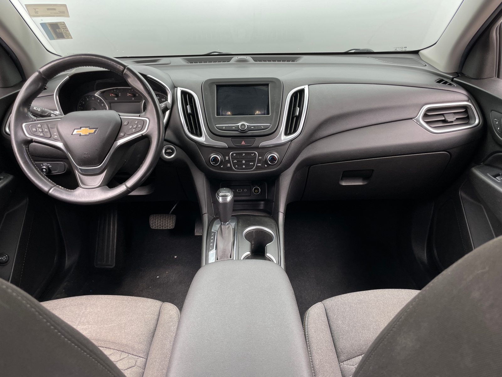 Thumbnail: 2019 Chevrolet Equinox - 3