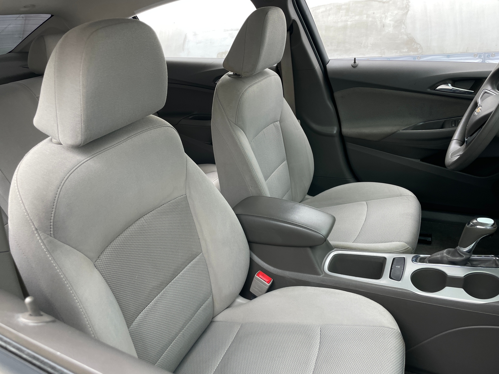 Thumbnail: 2018 Chevrolet Cruze - 2