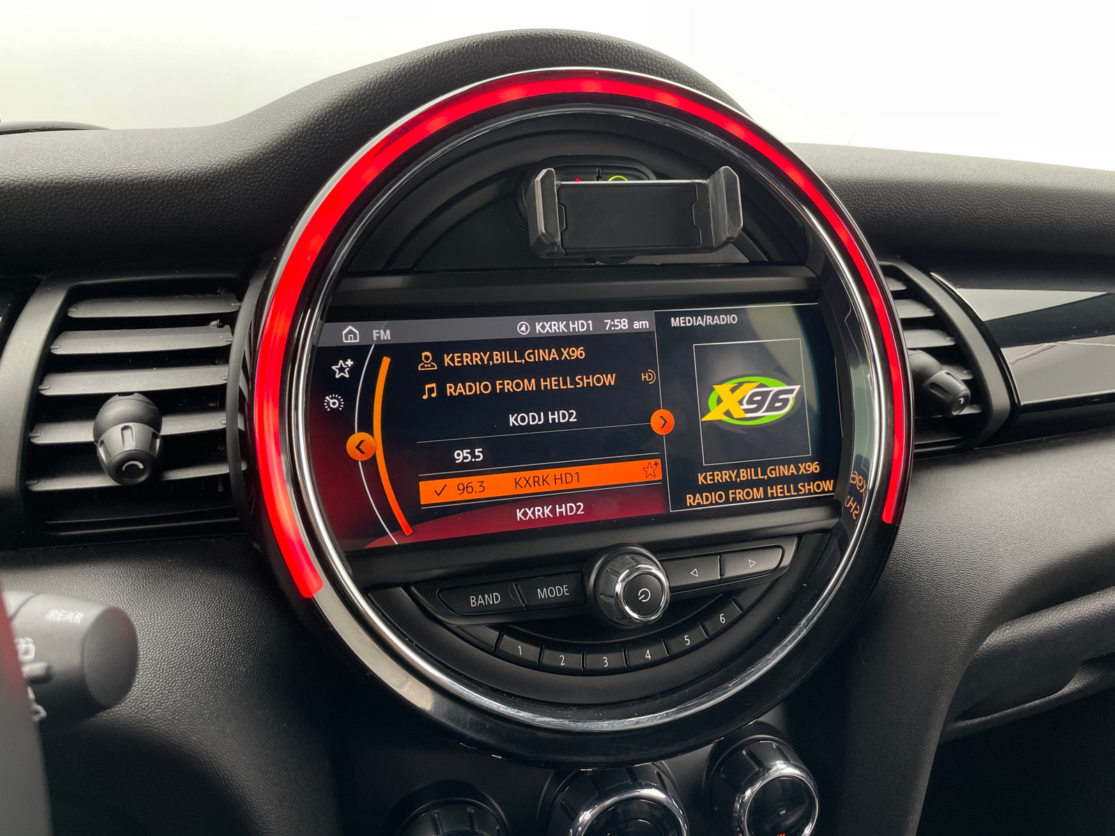 Thumbnail: 2019 MINI Cooper Hardtop - 3