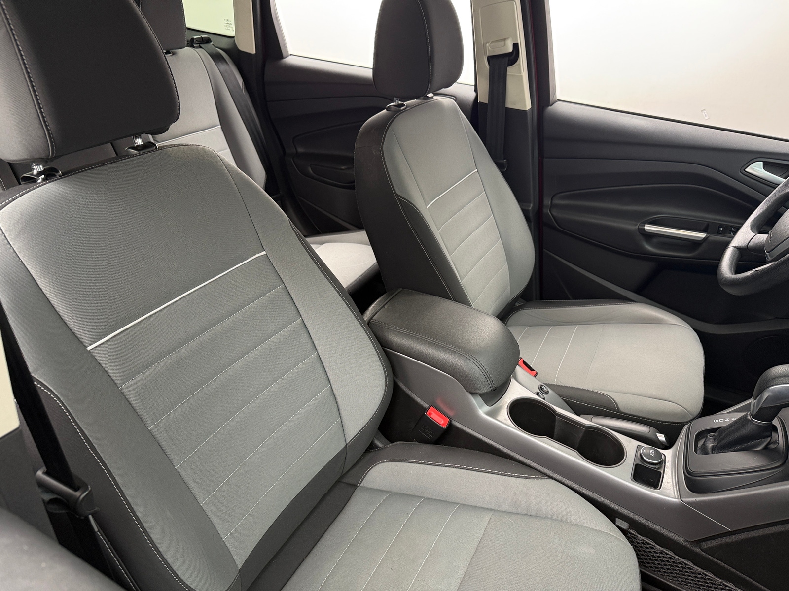 Thumbnail: 2015 Ford Escape - 2