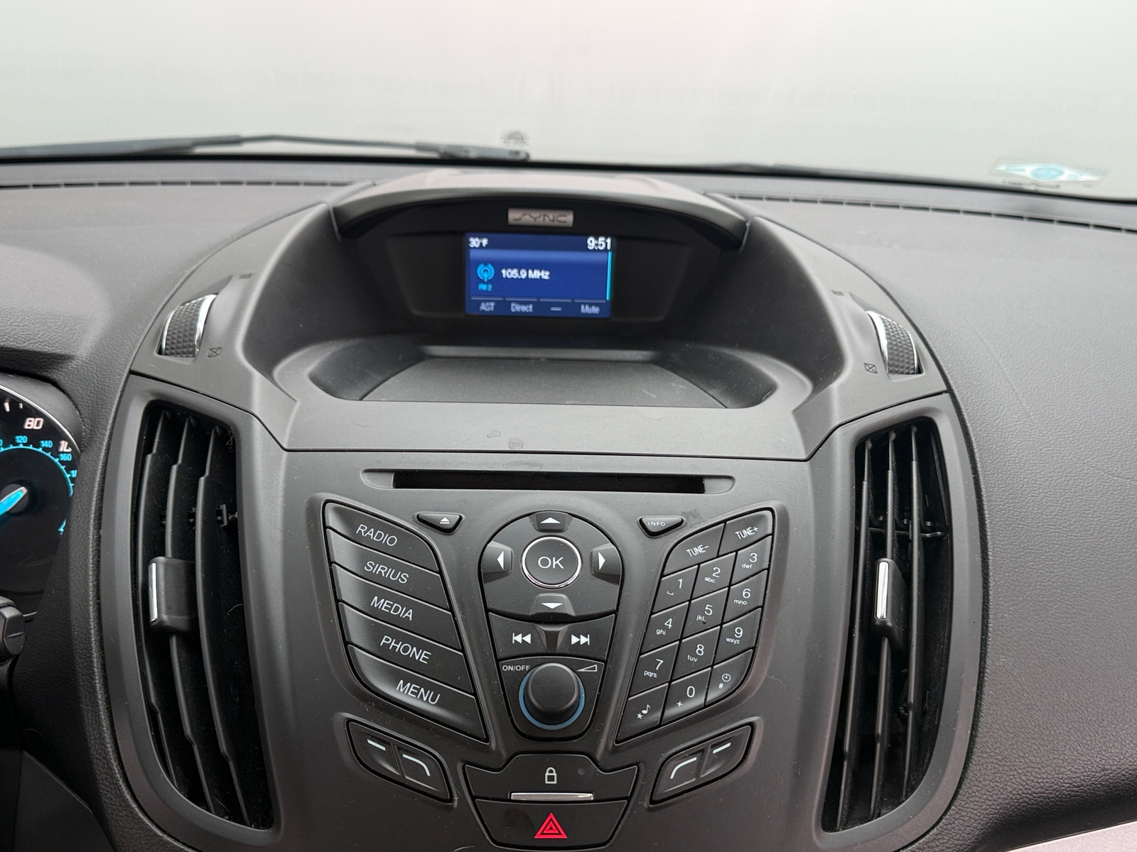 Thumbnail: 2015 Ford Escape - 4