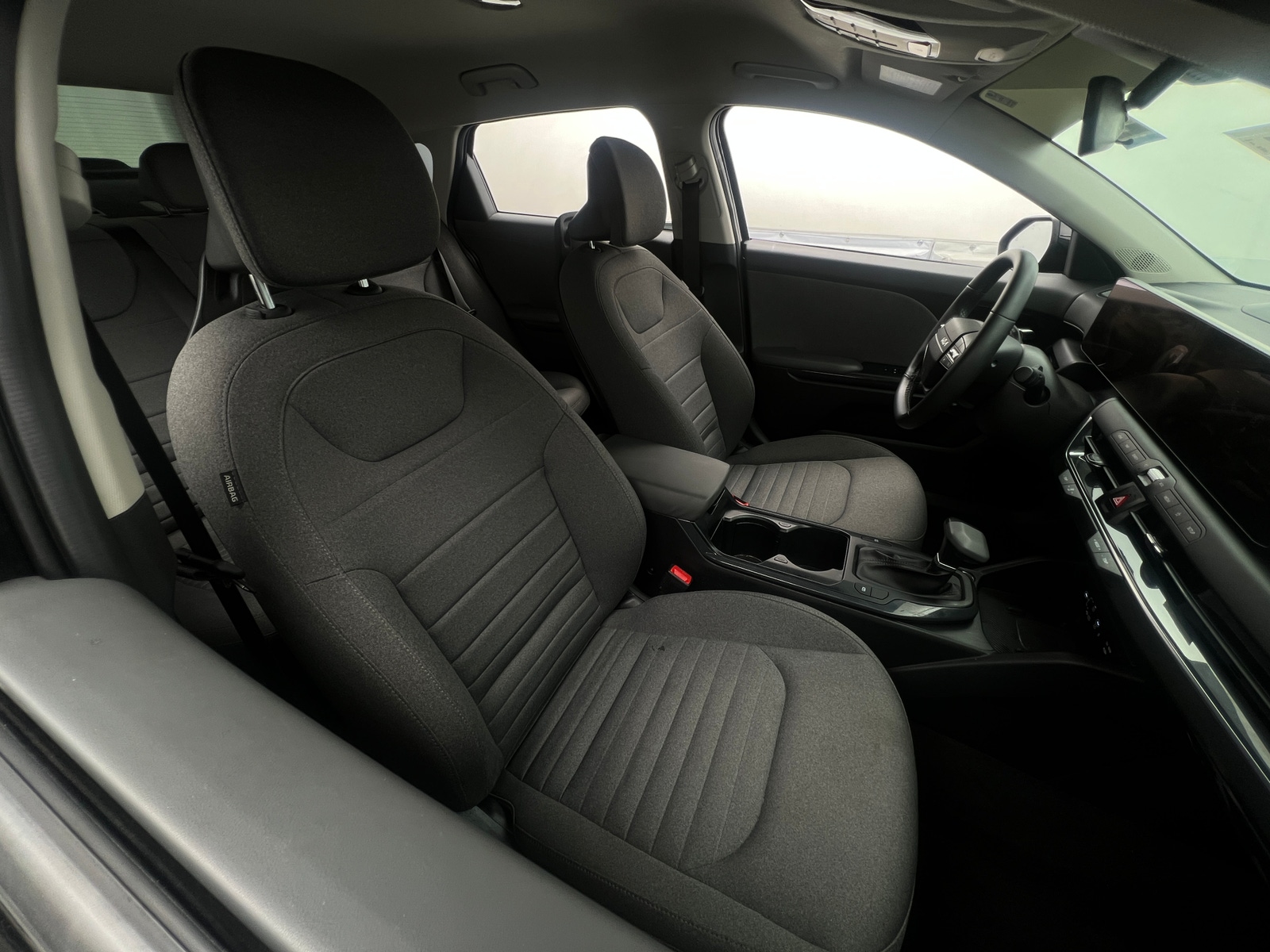 Thumbnail: 2025 Kia K4 - 2