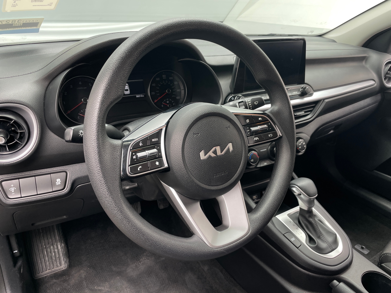 Thumbnail: 2024 Kia Forte - 5