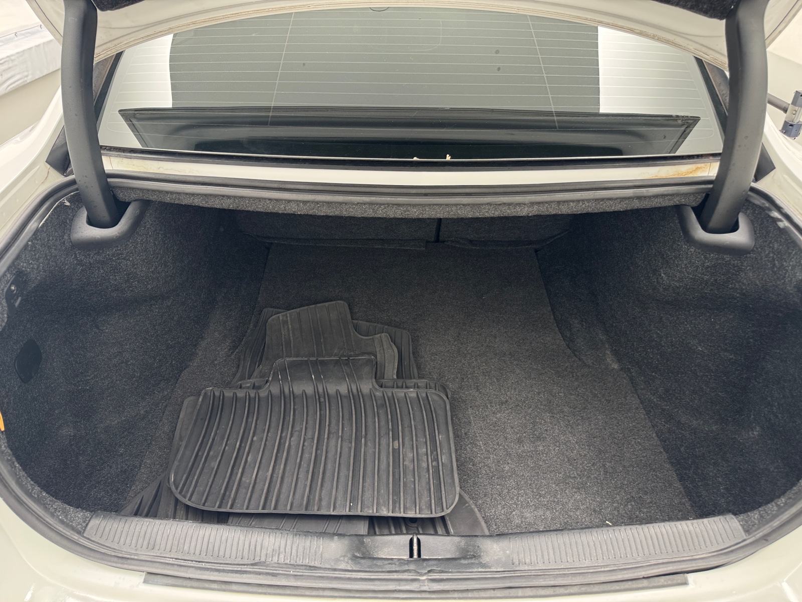 Thumbnail: 2018 Dodge Charger - 7