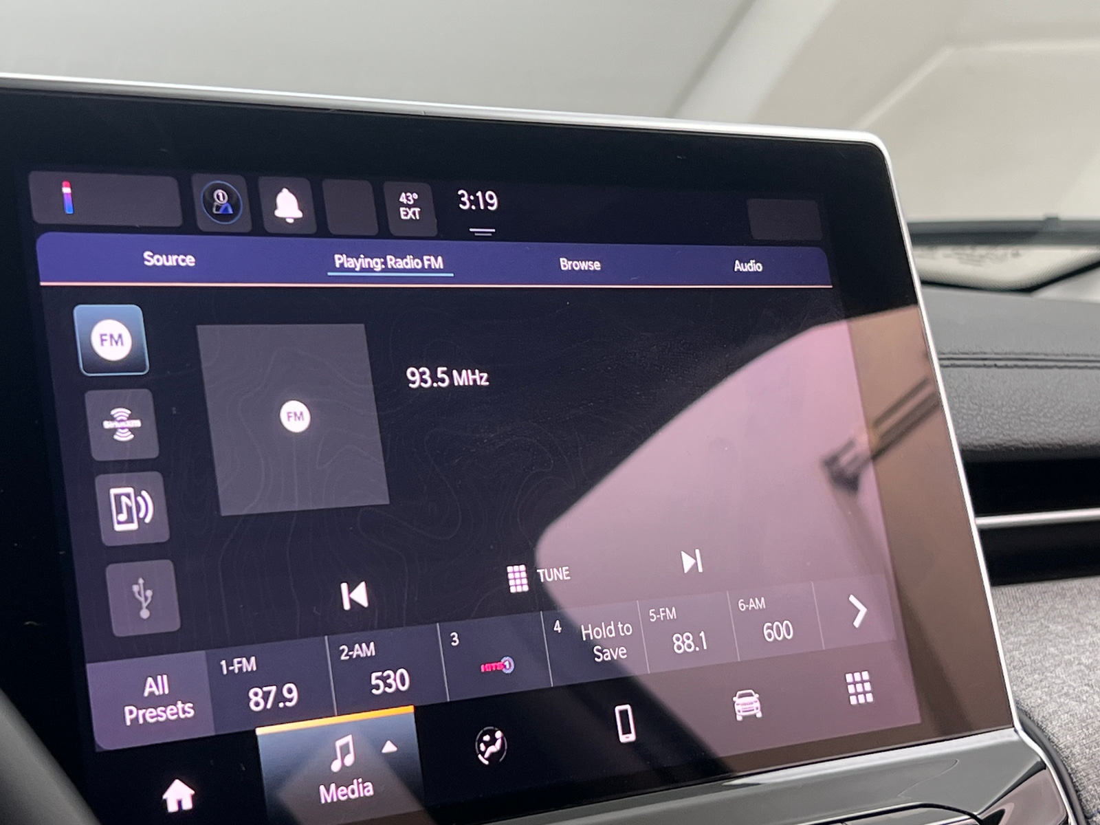 Thumbnail: 2022 Jeep Compass - 4