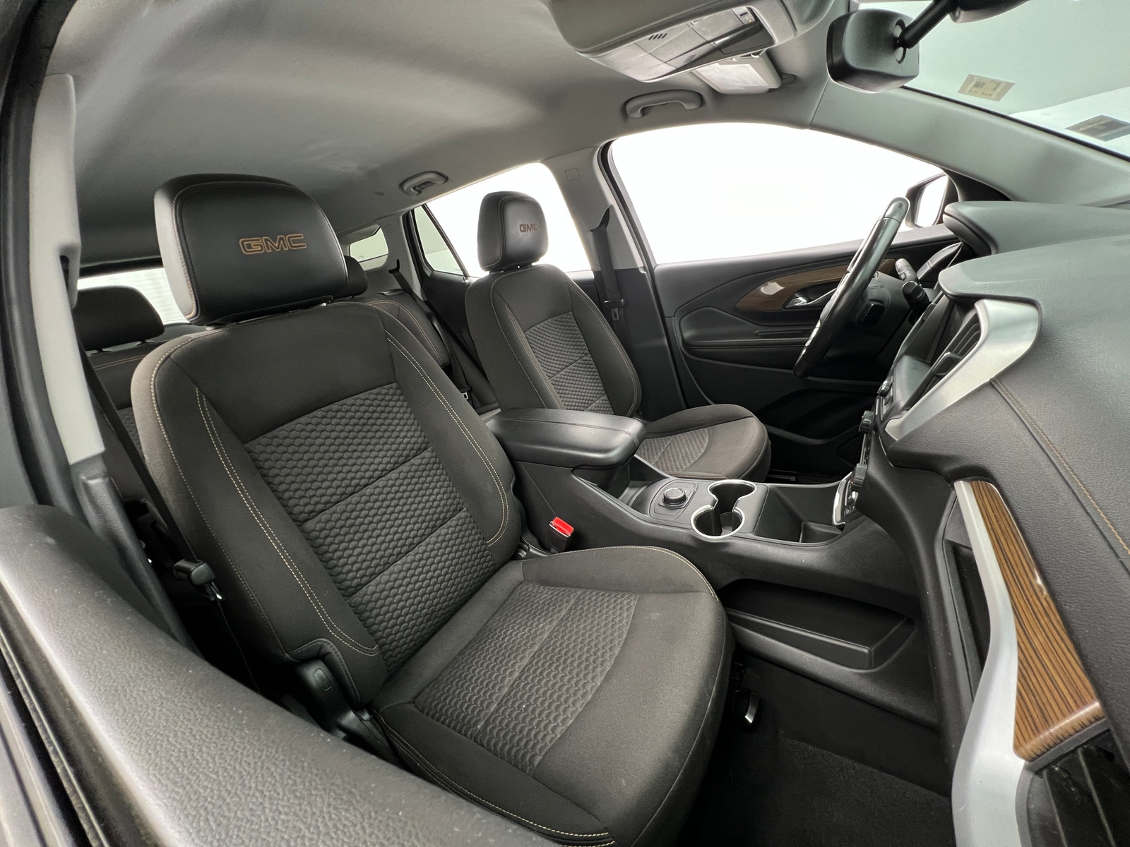 Thumbnail: 2020 GMC Terrain - 2