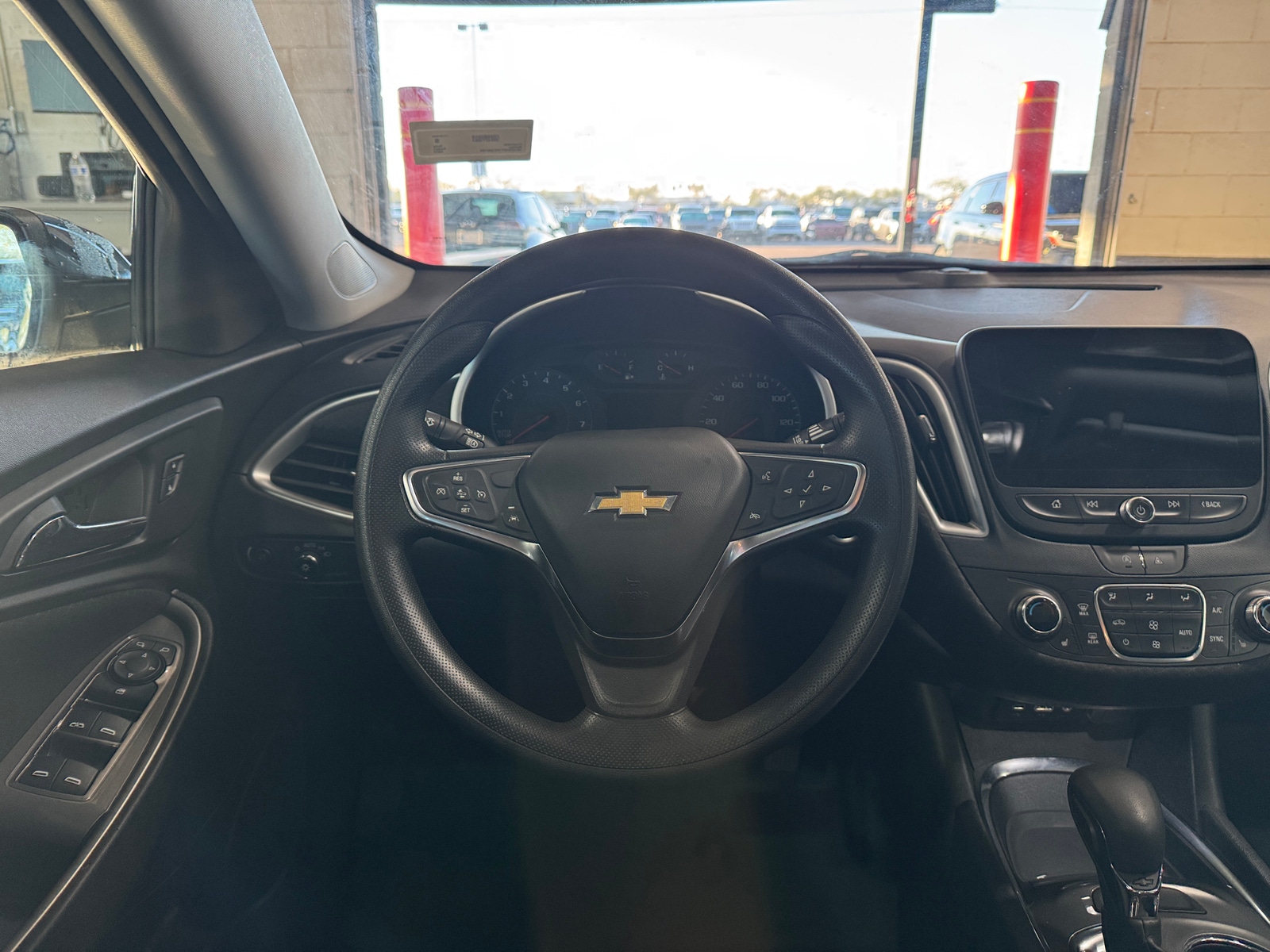 Thumbnail: 2023 Chevrolet Malibu - 5