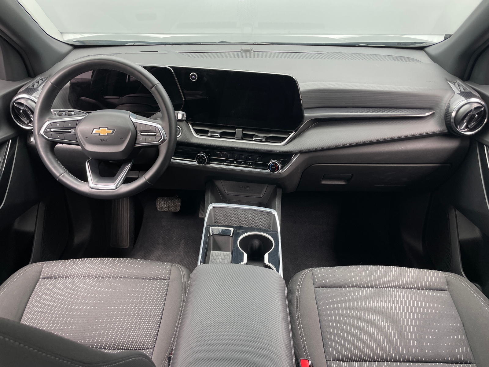 Thumbnail: 2025 Chevrolet Equinox - 3