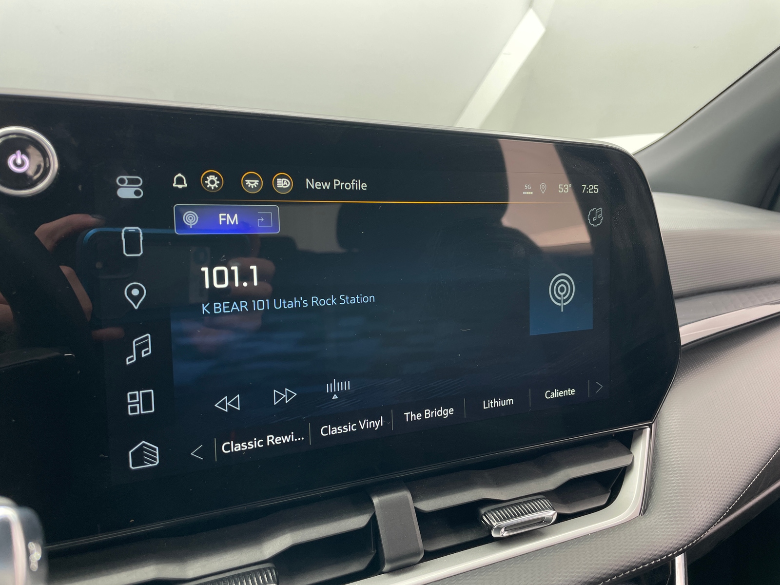 Thumbnail: 2025 Chevrolet Equinox - 4