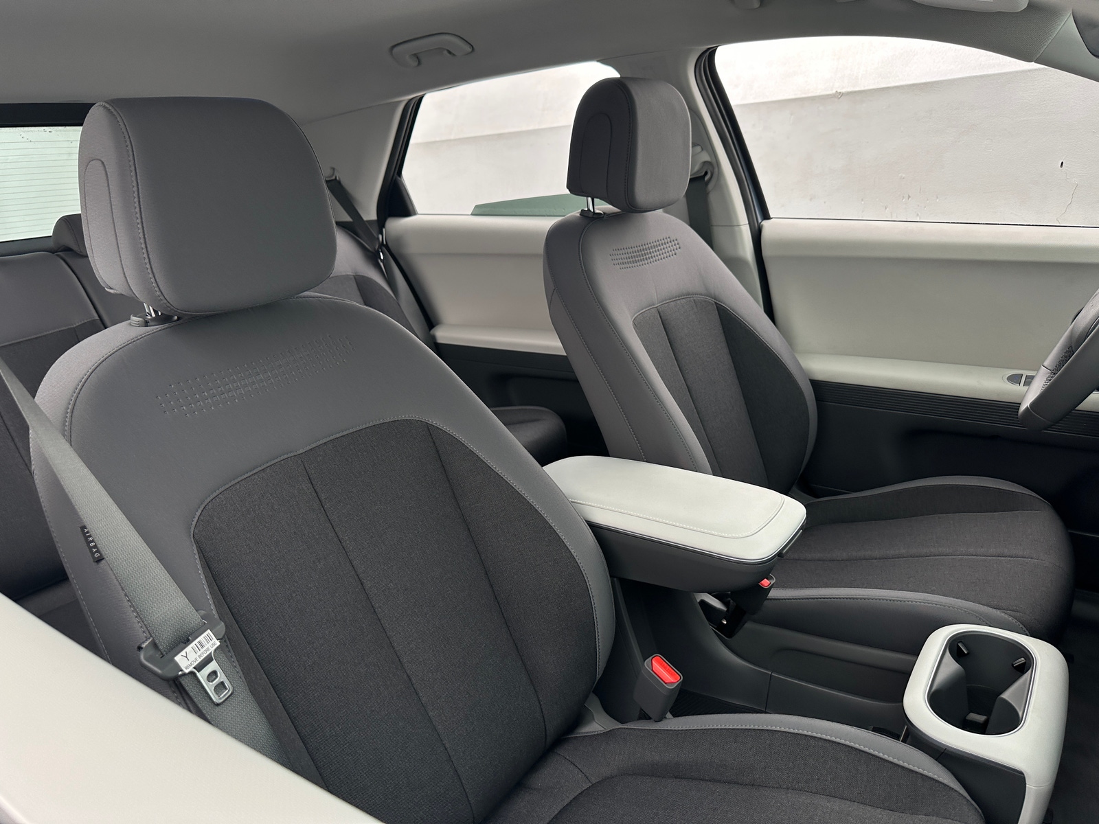 Thumbnail: 2024 Hyundai Ioniq 5 - 2