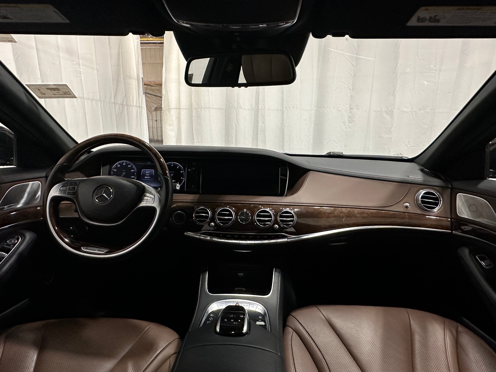 Thumbnail: 2015 Mercedes-Benz S-Class - 2