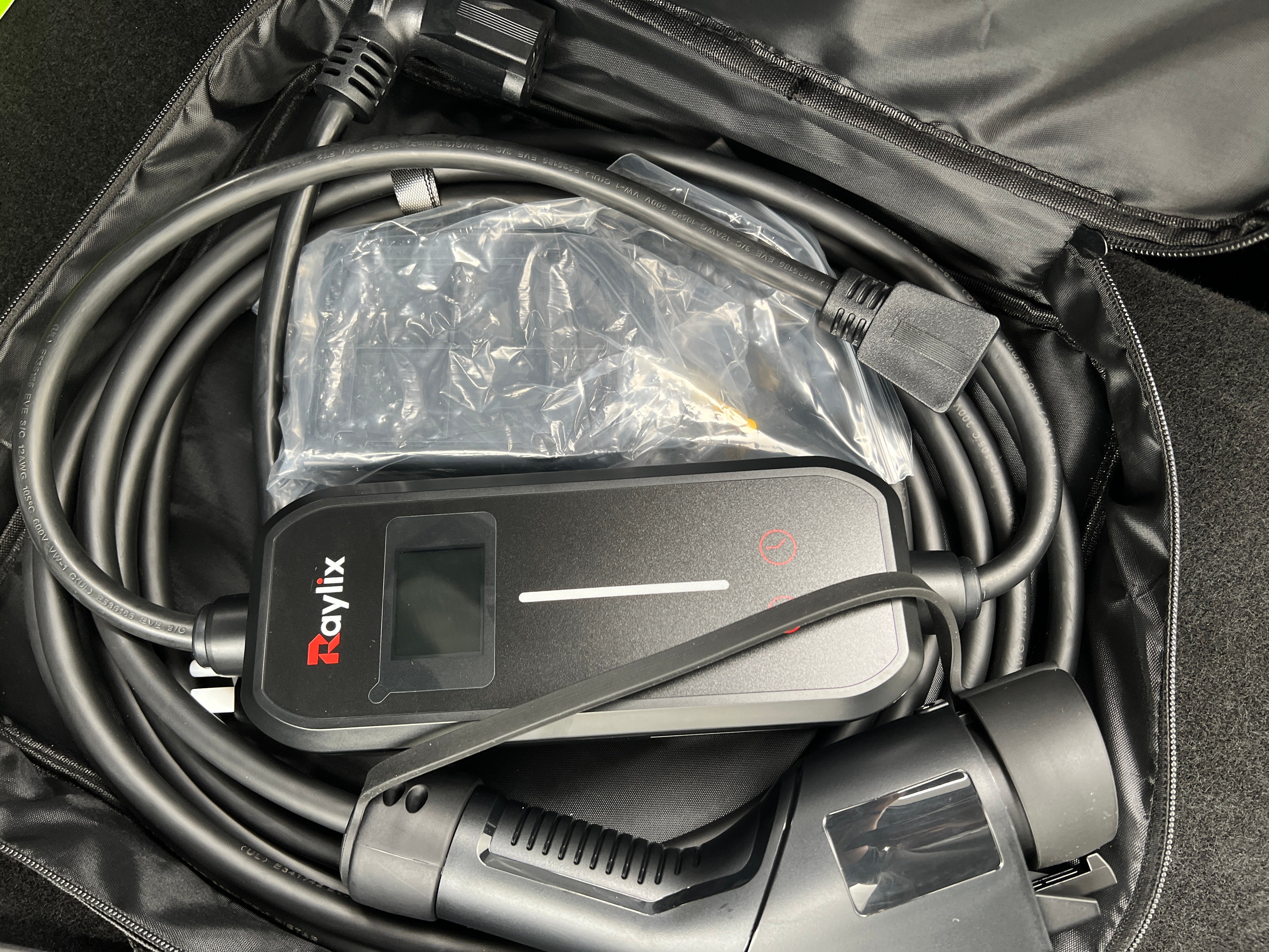 Used 2023 Tesla Model Y Long Range with VIN 7SAYGDEE2PA118170 for sale in Oak Creek, WI