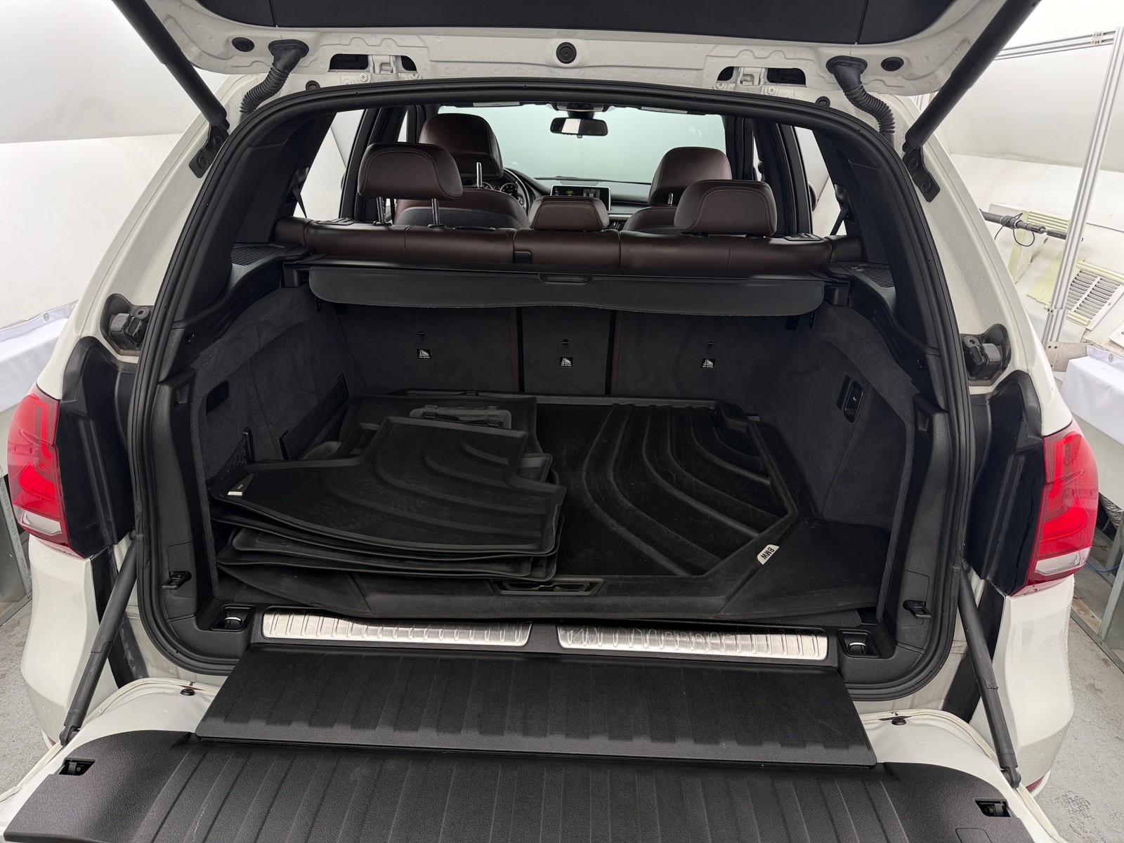 Thumbnail: 2017 BMW X5 - 6