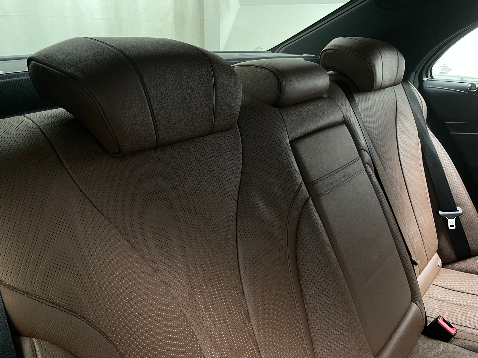 Thumbnail: 2016 Mercedes-Benz S-Class - 5