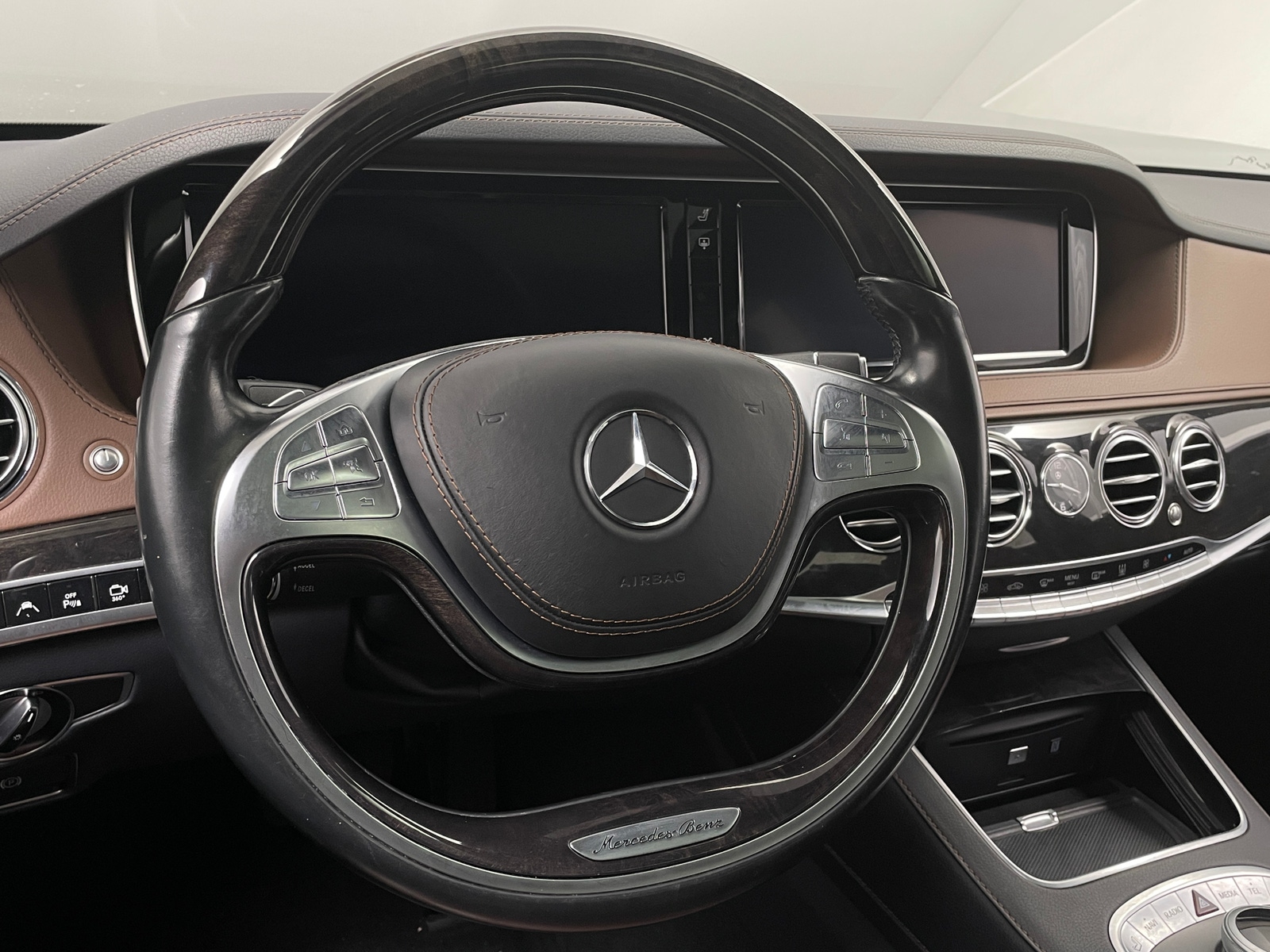 Thumbnail: 2016 Mercedes-Benz S-Class - 4