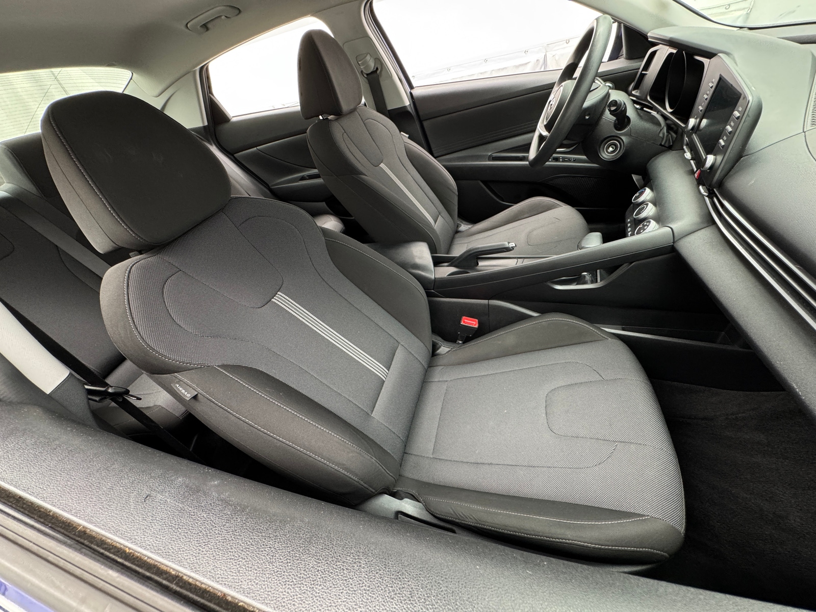 Thumbnail: 2021 Hyundai Elantra - 2