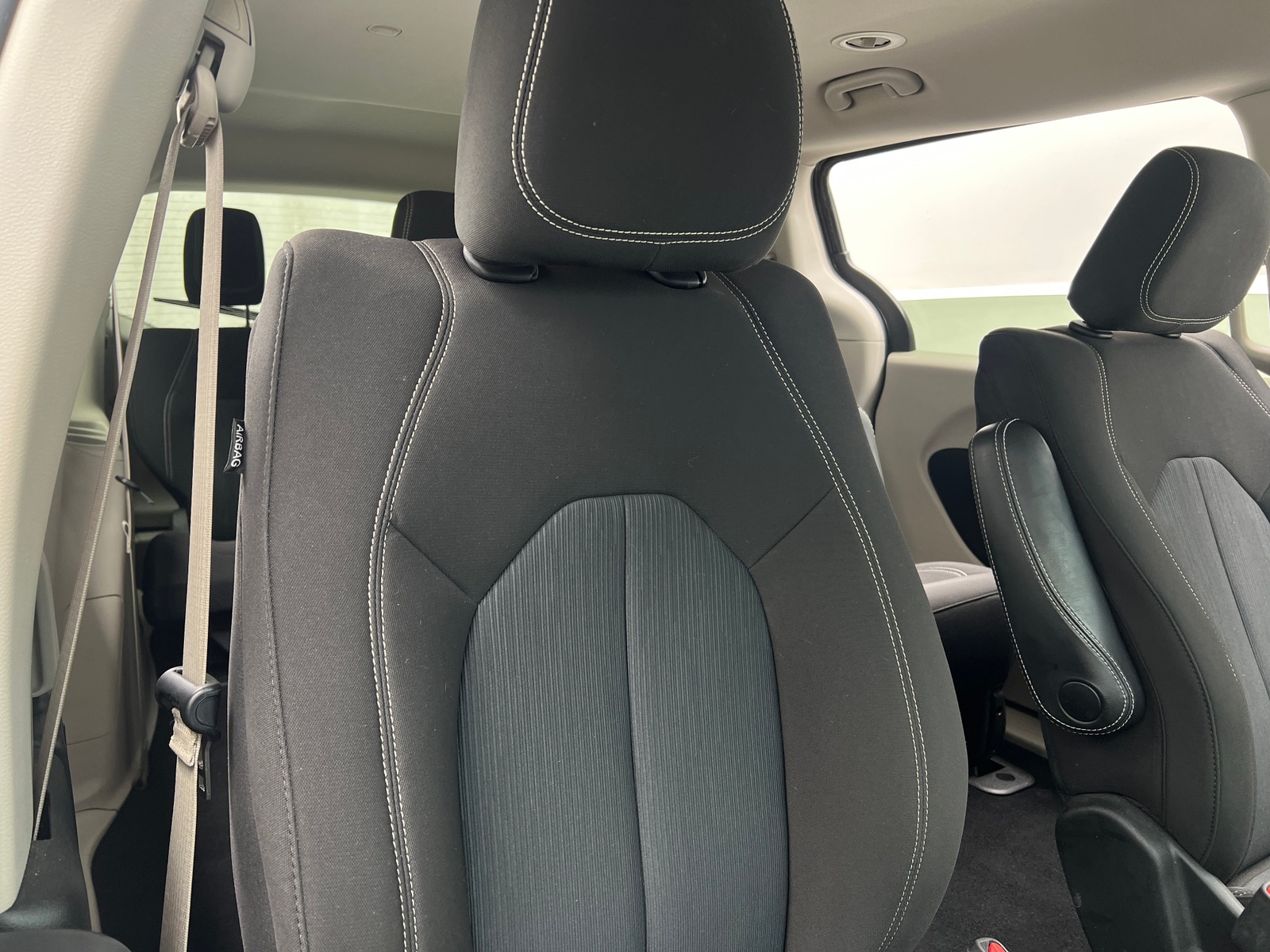 Thumbnail: 2020 Chrysler Voyager - 2