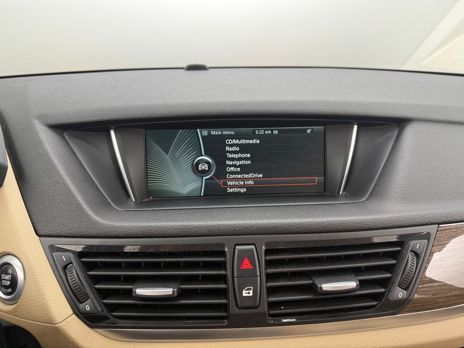 Thumbnail: 2015 BMW X1 - 3