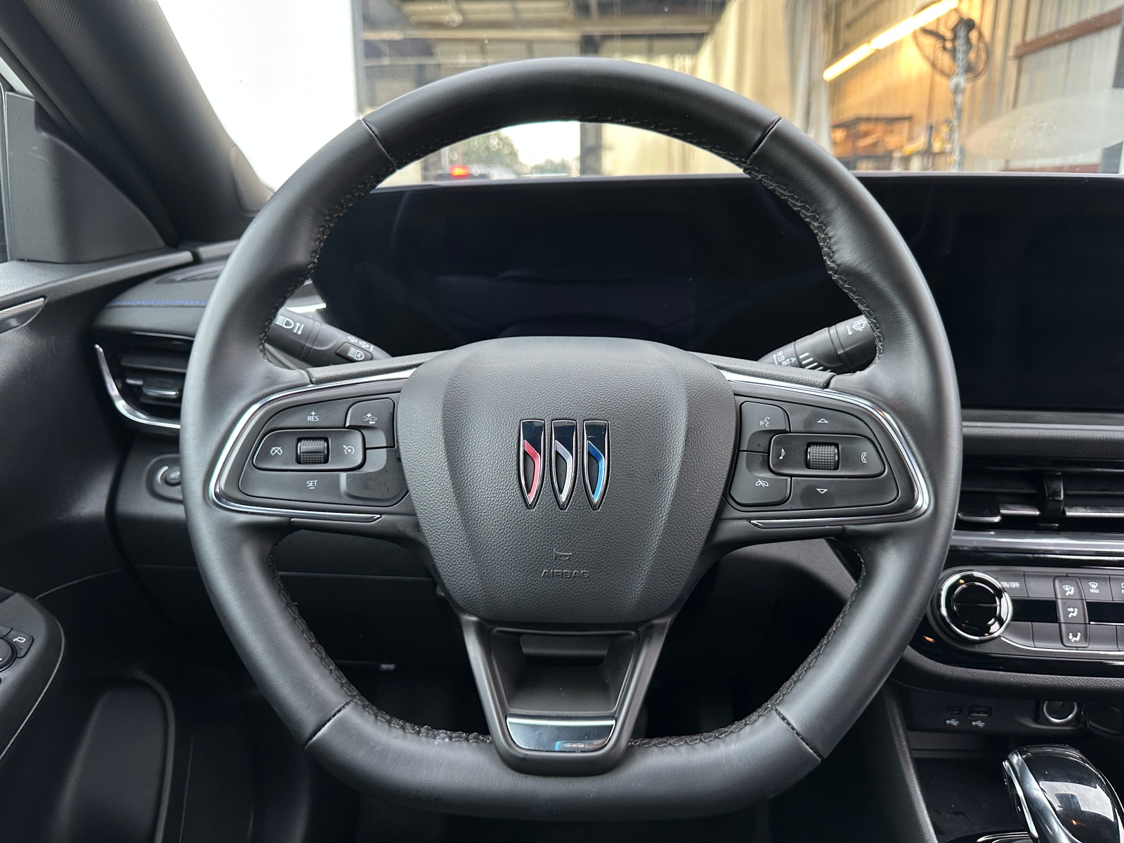 Thumbnail: 2025 Buick Envista - 4