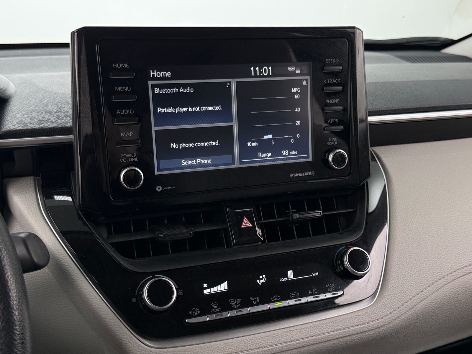 Thumbnail: 2022 Toyota Corolla Cross - 4