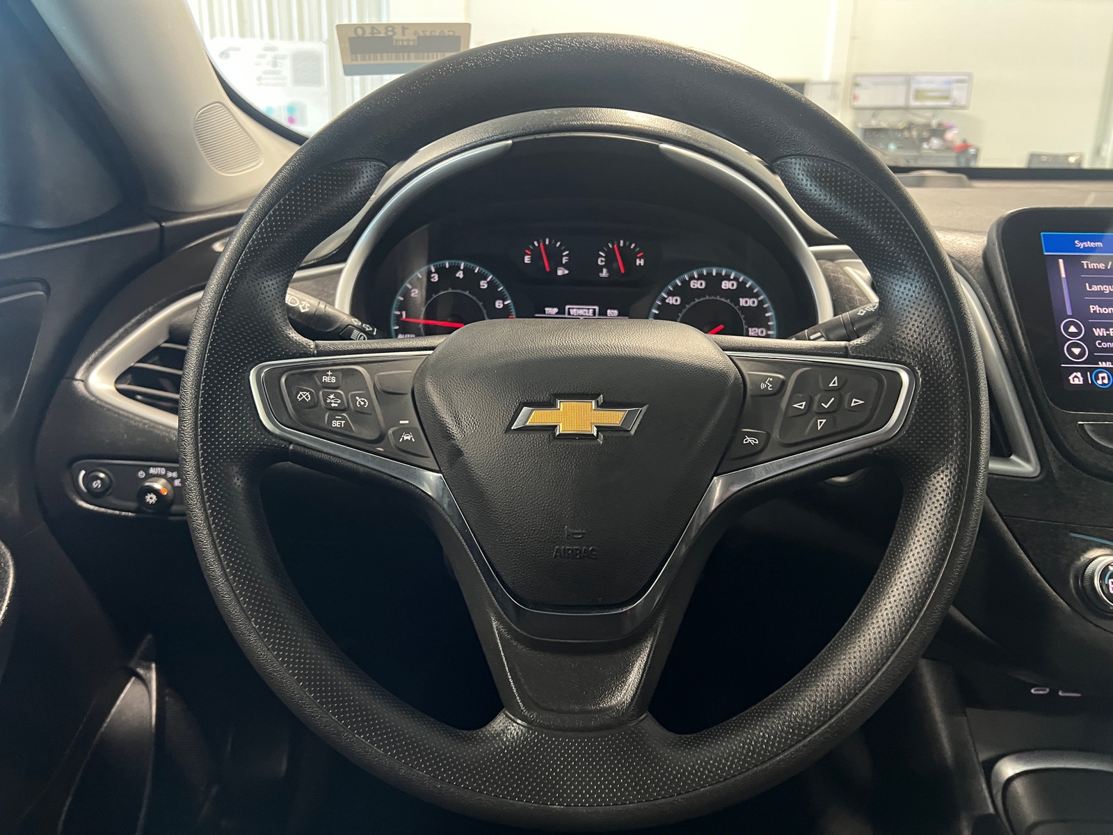 Thumbnail: 2024 Chevrolet Malibu - 5