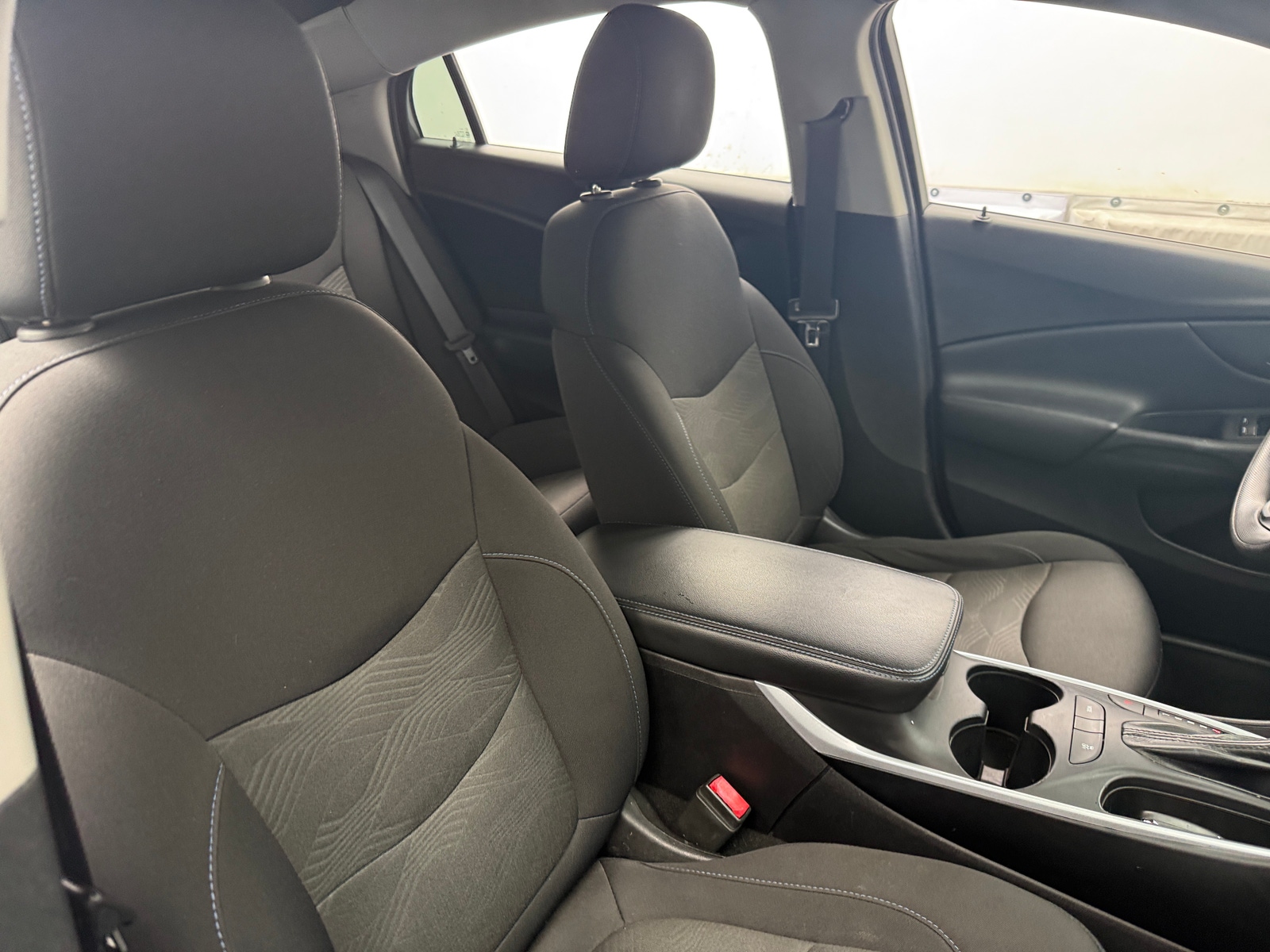 Thumbnail: 2019 Chevrolet Volt - 2