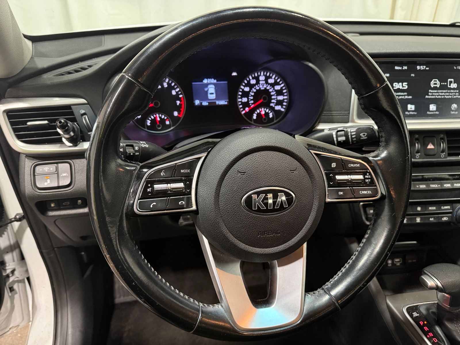 Thumbnail: 2019 Kia Optima - 4