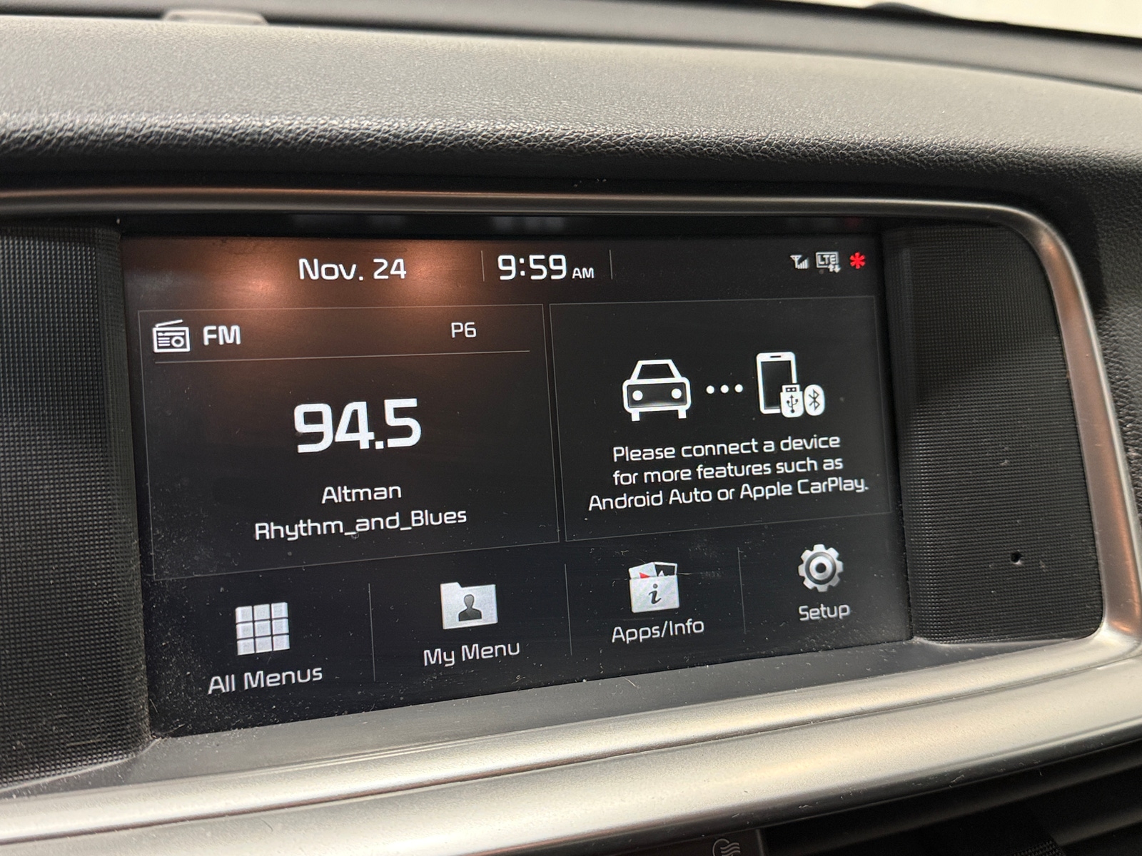 Thumbnail: 2019 Kia Optima - 3