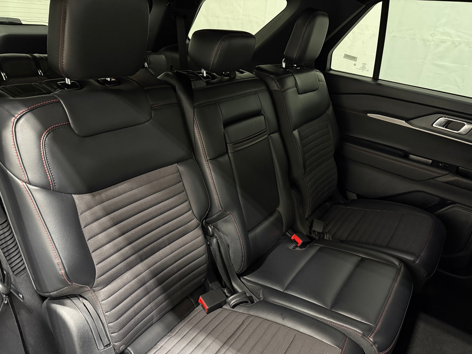 Thumbnail: 2025 Ford Explorer - 5