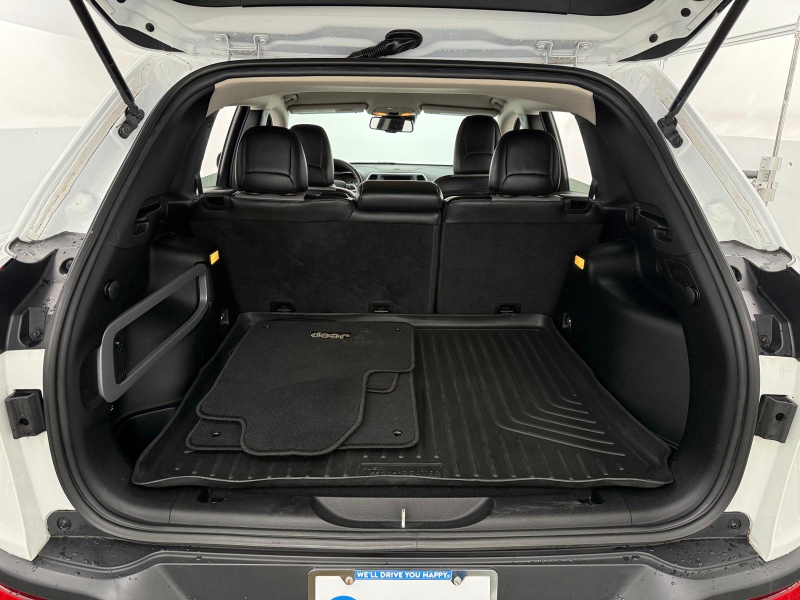 Thumbnail: 2014 Jeep Cherokee - 6