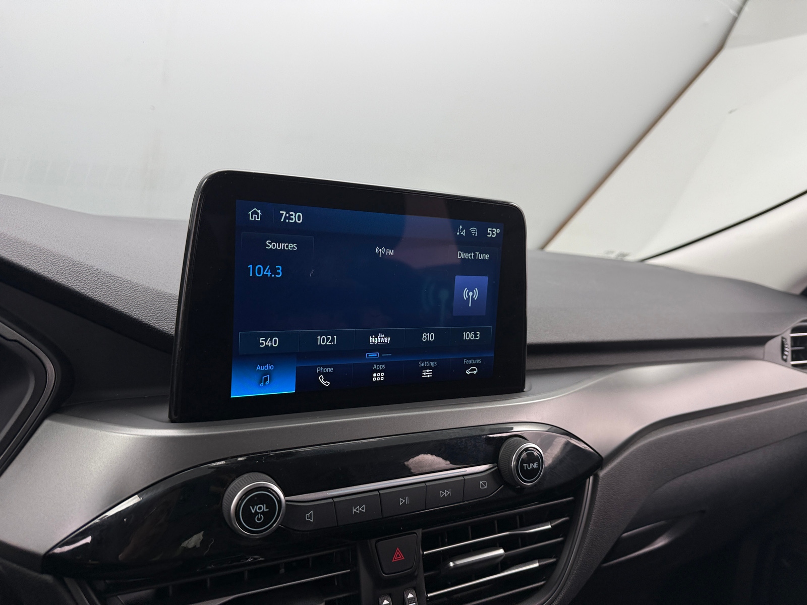 Thumbnail: 2025 Ford Escape - 4