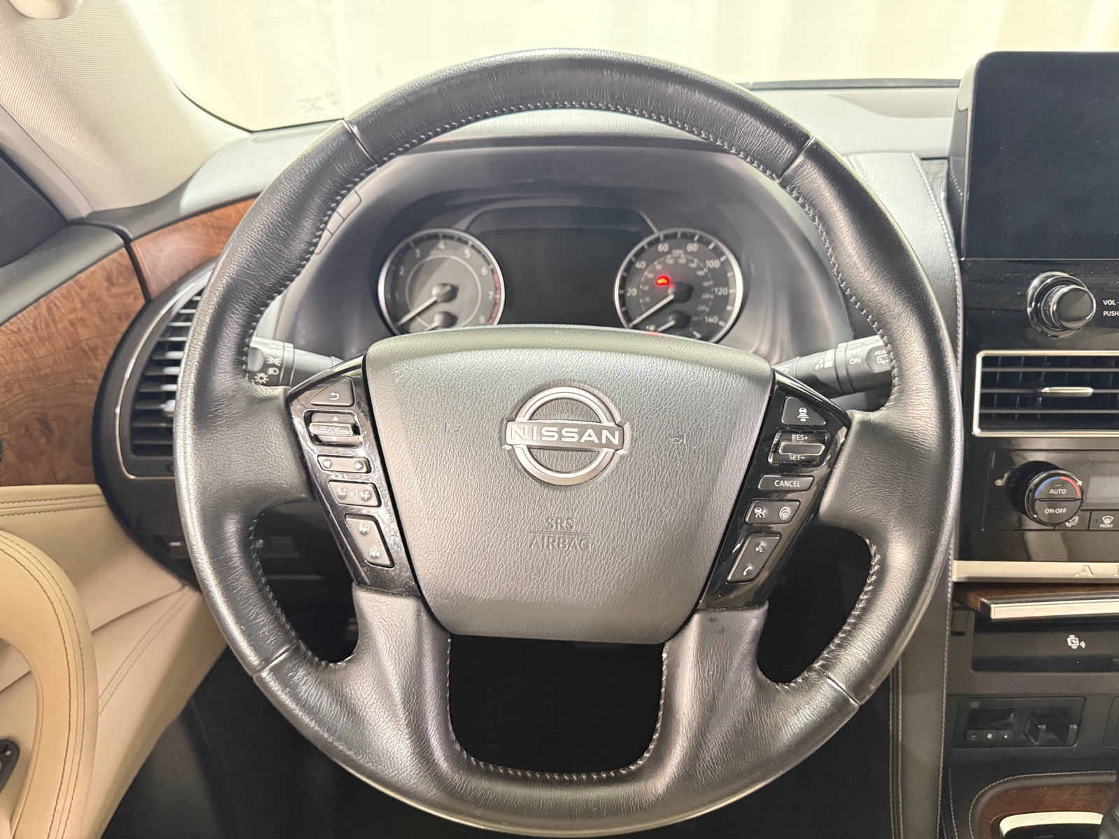 Thumbnail: 2023 Nissan Armada - 4