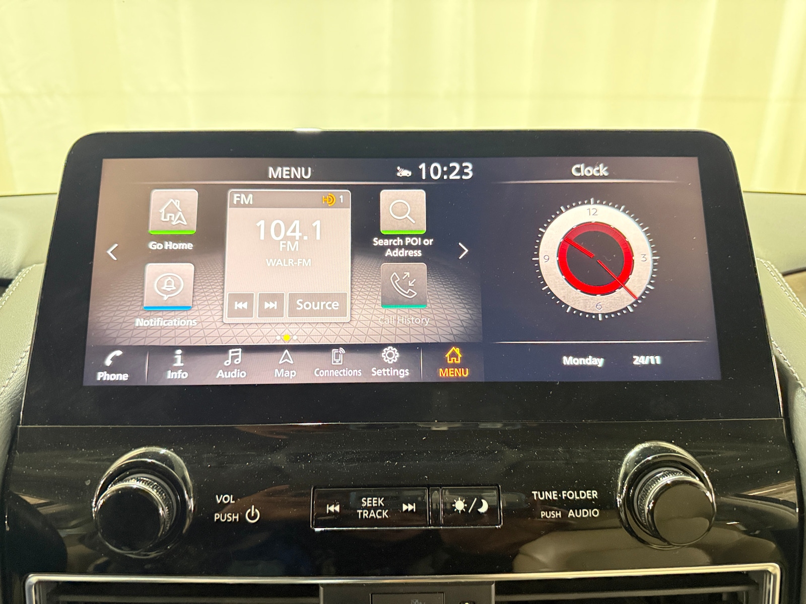 Thumbnail: 2023 Nissan Armada - 3