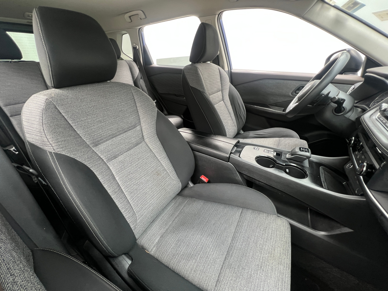 Thumbnail: 2021 Nissan Rogue - 2