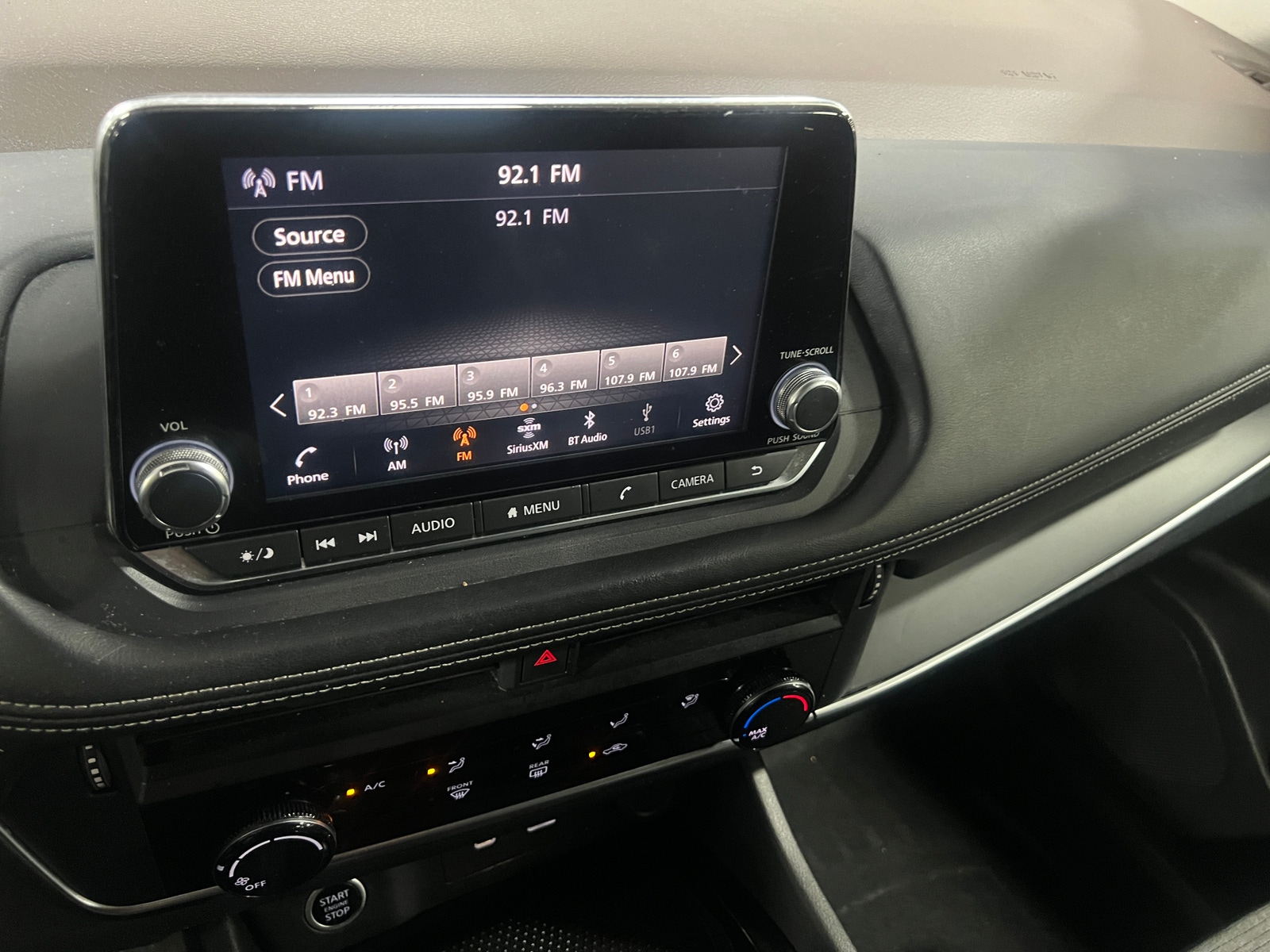 Thumbnail: 2021 Nissan Rogue - 4