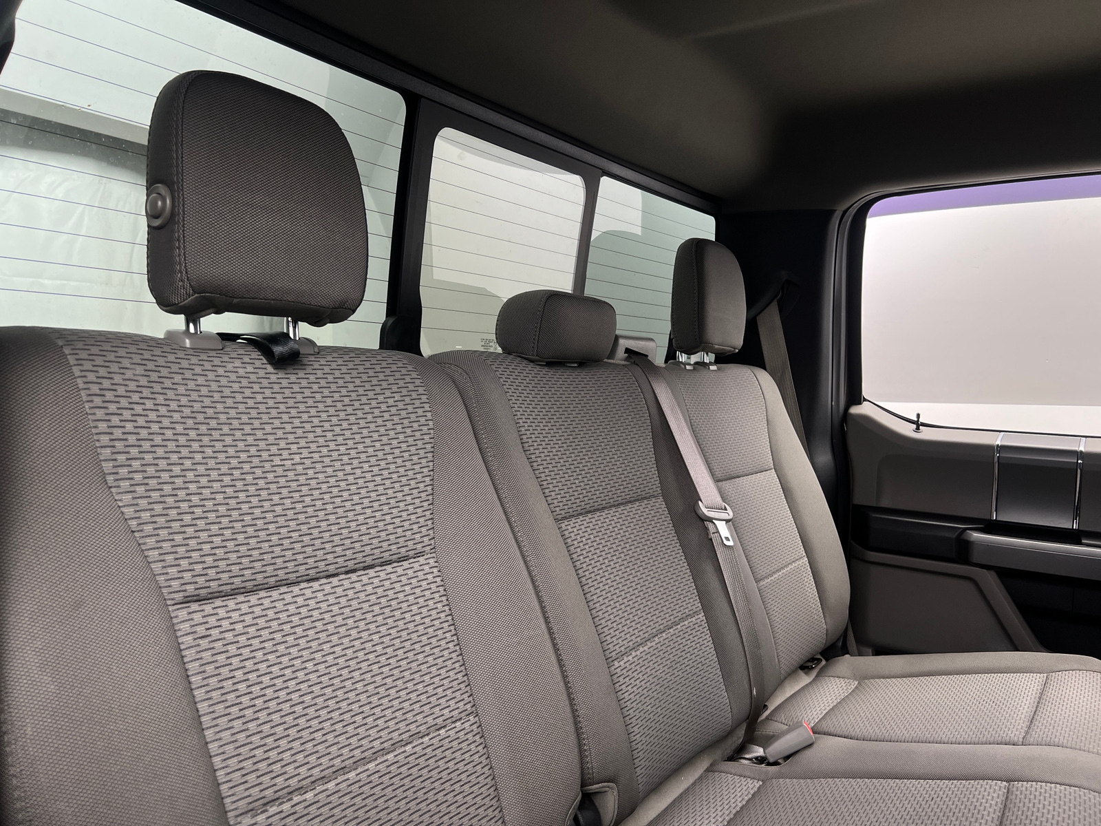 Thumbnail: 2019 Ford Econoline - 6