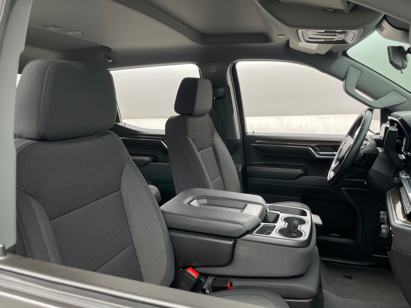 Thumbnail: 2024 Chevrolet Silverado 1500 - 2