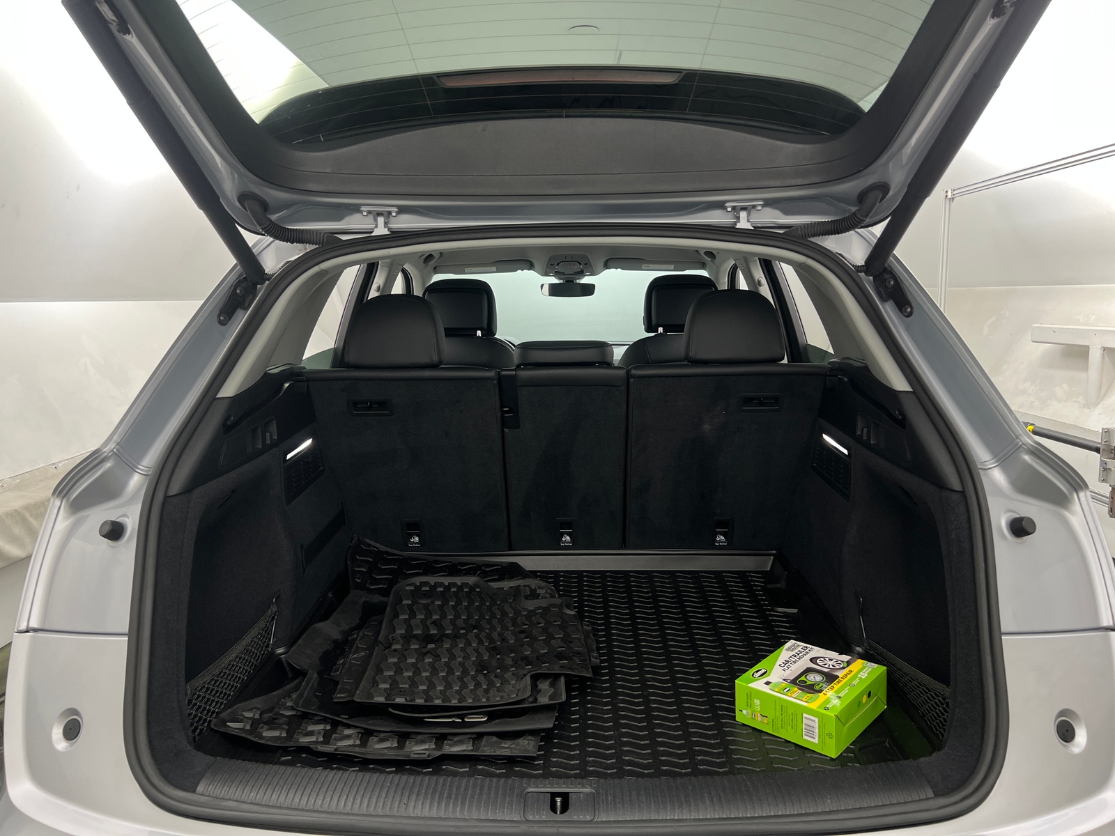 Thumbnail: 2020 Audi Q5 - 6