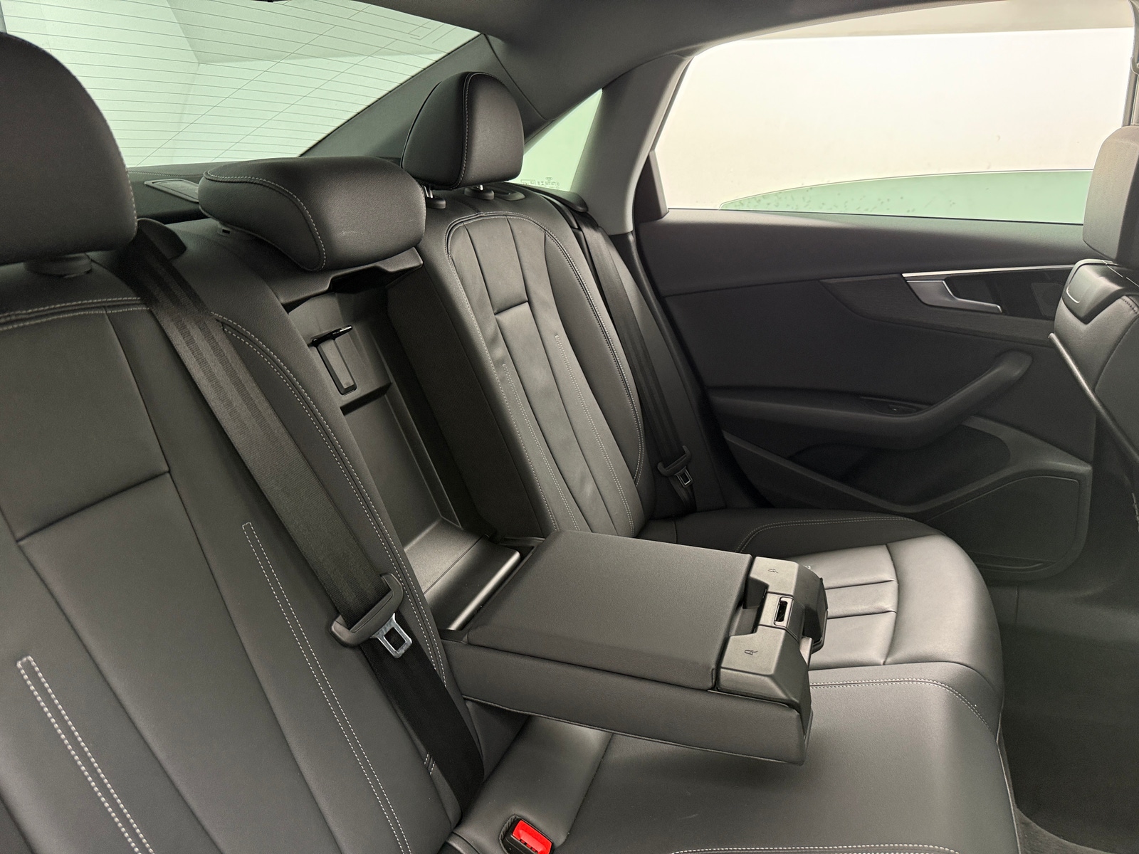 Thumbnail: 2021 Audi A4 - 5