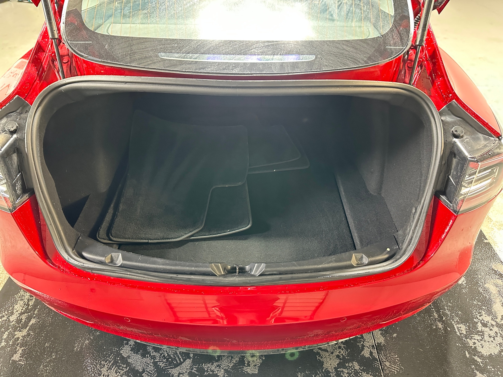 Thumbnail: 2018 Tesla Model 3 - 6