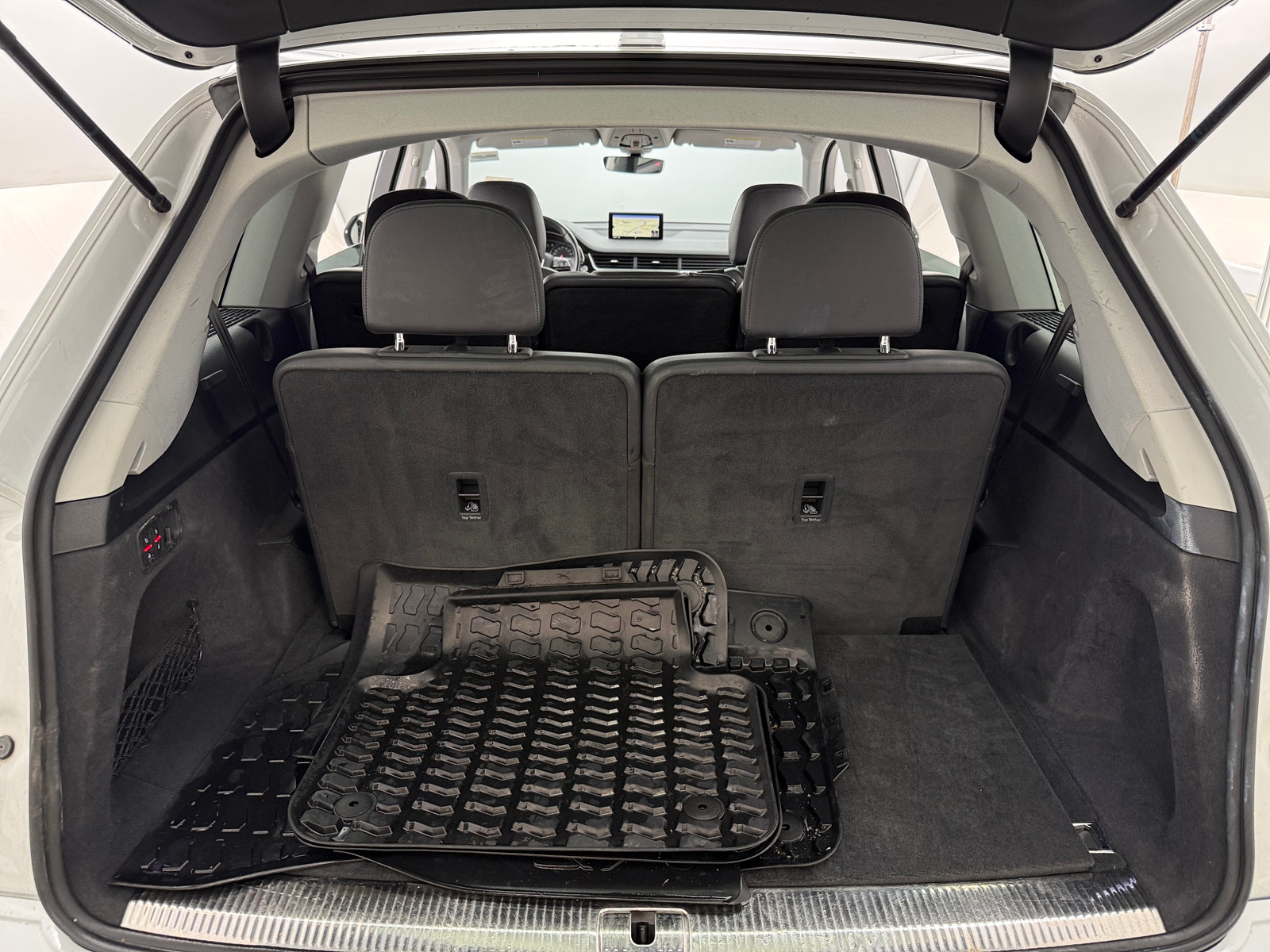 Thumbnail: 2018 Audi Q7 - 6